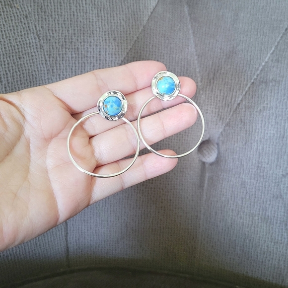 Robert Lee Morris Turquoise🩵 Cabochon Gypsy Hoop Earrings - Picture 10 of 16